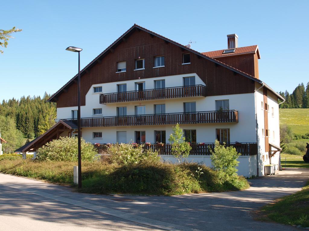 La Roche Du Tresor Village Vacances Longevilles-Mont-dʼOr Buitenkant foto